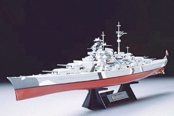 Tamiya 1/350 BISMARCK 1