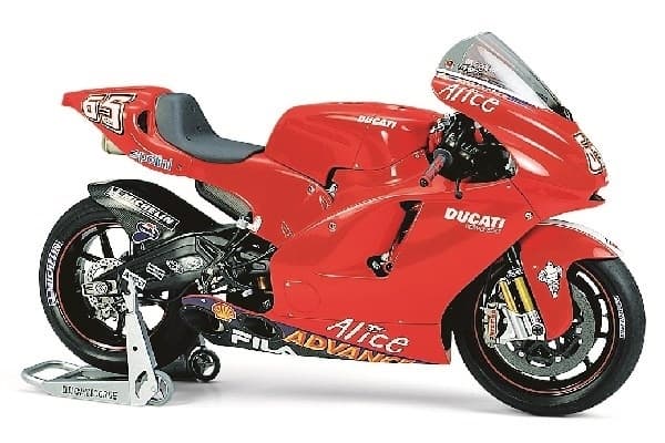 Tamiya 1/12 DUCATI DESMOSEDICI