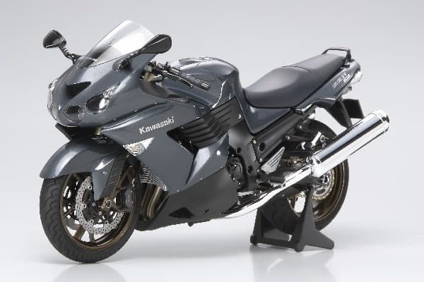 Tamiya 1/12 Kawasaki ZZR1 1400