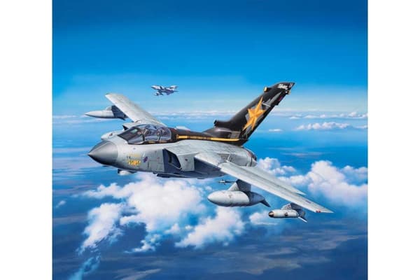 Revell 1:48 Tornado GR.4 'Farewell