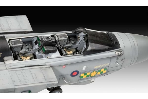Revell 1:48 Tornado GR.4 'Farewell