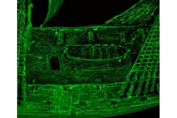 Revell Ghost Ship