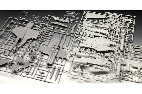 Revell 1:72 Gift Set 'Top Gun 2 Movie Set