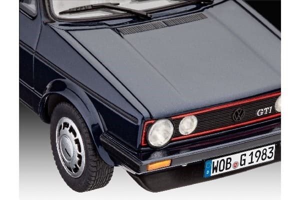 Revell '35 Years VW Golf GTI Pirelli