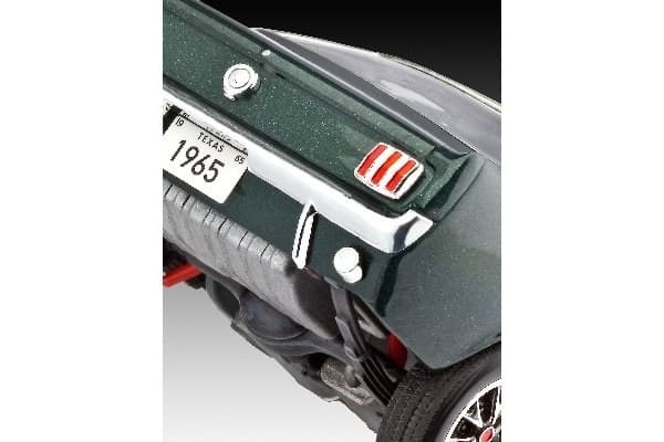 Revell 1965 Ford Mustang 2+2 Fastback