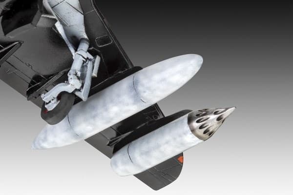 Revell Model Set BAE Hawk T.1 1:72