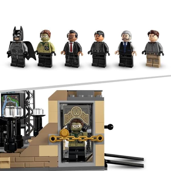 LEGO® 76183 DC Batman Batcave: Clash of the Rphinx, leksaksmotorcykel för barn över 8 år, med Catwoman och Alfred