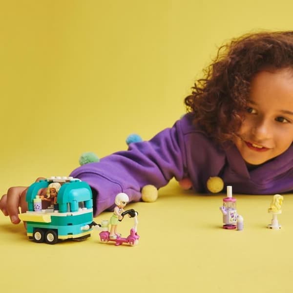 LEGO® Friends 41733 Bubble Tea-mobilbutik, leksak för 6-åringar, skoter, minidockor