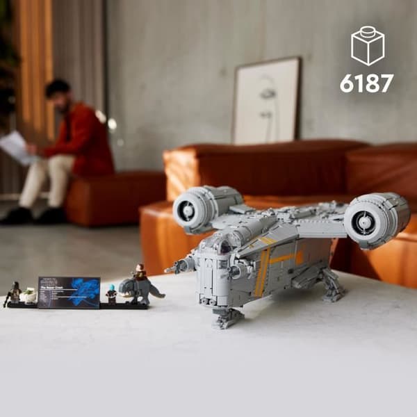 LEGO Star Wars 75331 Razor Crest, Model Spaceship, The Mandalorian, UCS Collection
