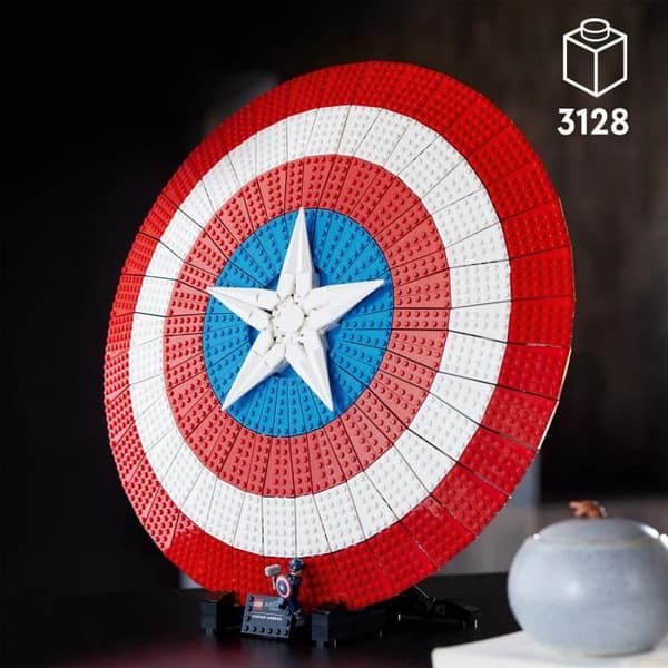 LEGO® Marvel 76262 Captain America's Shield, Avengers Model Kit för vuxna med Thor's Hammer