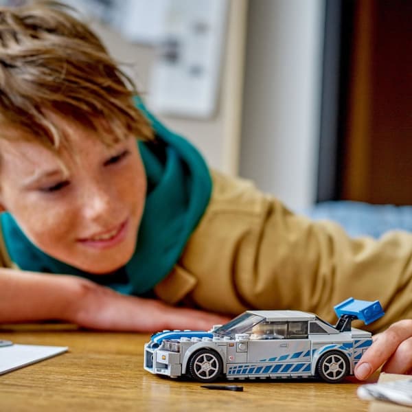 LEGO Speed Champions 76917 2 Fast 2 Furious - Nissan Skyline GT-R (R34) rakennussarja (76917)