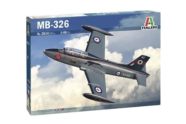 Italeri 1:48 Aermacchi MB 326