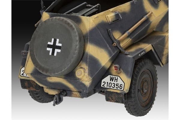 Revell German Armoured Command Car Sd. Kfz. 247 Ausf. B