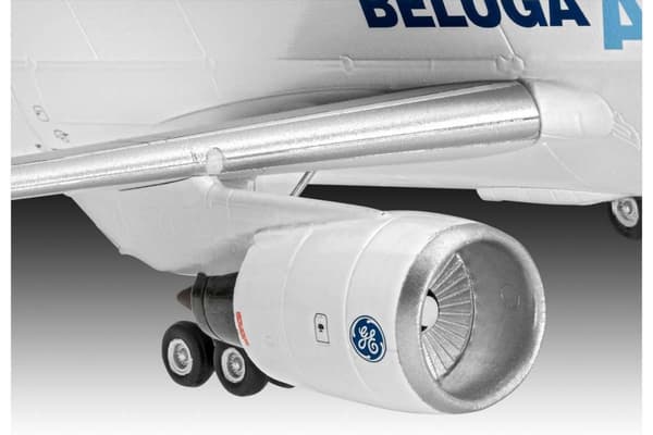 Revell Airbus A300-600ST 'Beluga' 1:144