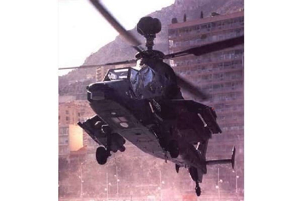 Revell James Bond 'Eurocopter Tiger' 1:72 gift set