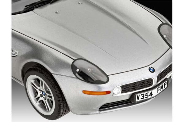 Revell James Bond 'BMW Z8' 1:24 gift set