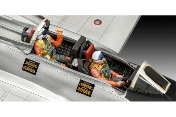 Revell Northrop F-89 Scorpion, 75-årsjubileum, gavesett 1:48