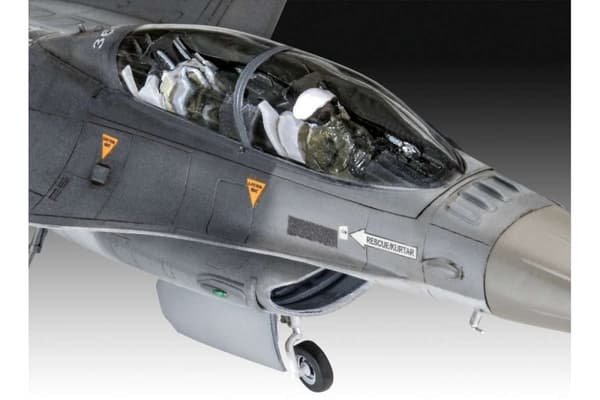 Revell Modellsett F-16D Fighting Falcon 1:72
