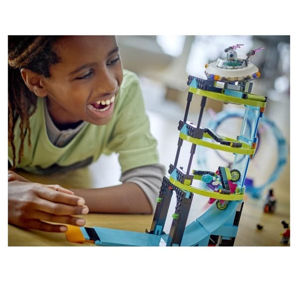 LEGO City The Ultimate Stunt Driver Challenge