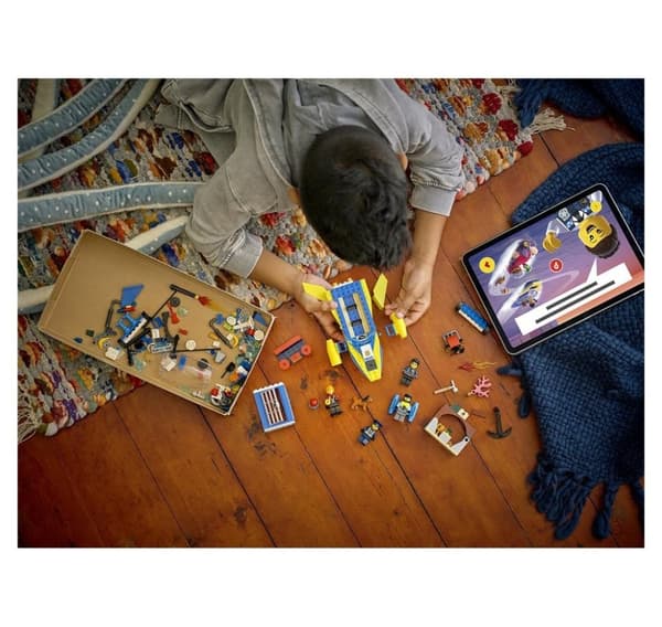 LEGO Cityn vesipoliisin tutkintatehtävät