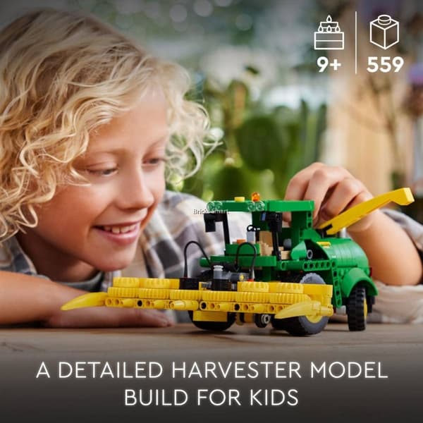 LEGO John Deere - 9700 Forage Harvester