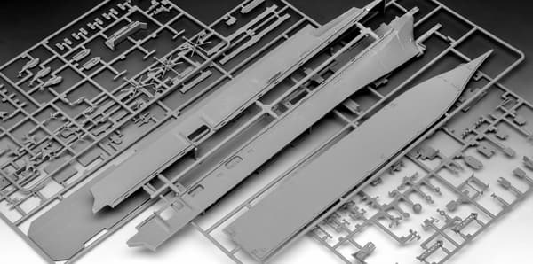 Revell US Navy Assault Carrier Wasp Class 1:700 Mallinrakennussarja