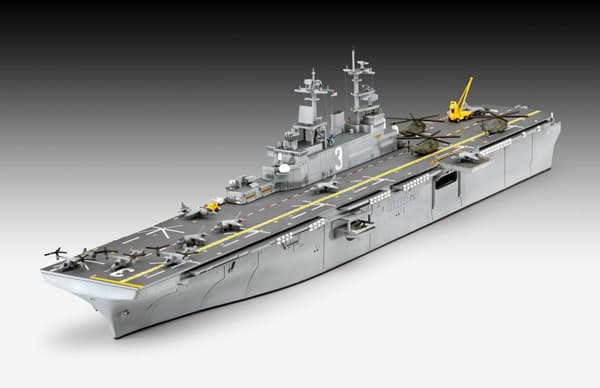 Revell US Navy Assault Carrier Wasp Class 1:700 Mallinrakennussarja