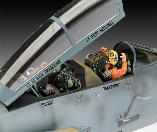 Revell Top Gun Mavericks F-14A Tomcat 1:48 Modellbyggsats