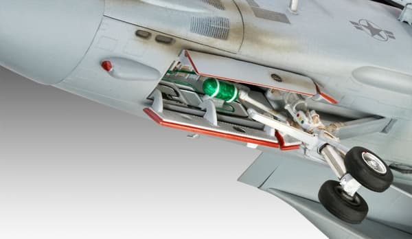 Revell Top Gun Mavericks F-14A Tomcat 1:48 Modellbyggsats