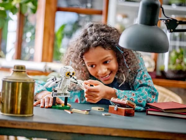 LEGO Harry Potter - Hedvig i Hekkeveien 4