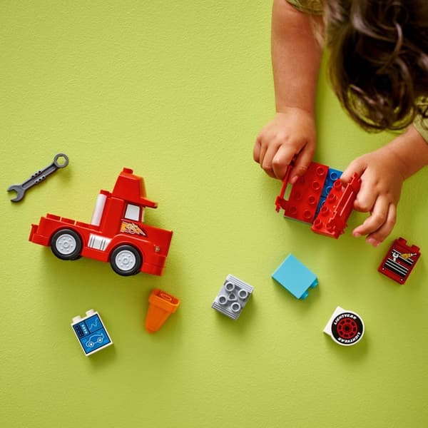LEGO DUPLO Disney og Pixar's Cars Mack i løbet - 10417