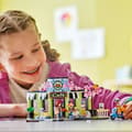 Miniatyrbillede 5 af 6: LEGO Friends 42618 Heartlake City Café - Kökstillbehör för barn, sällskaplighet