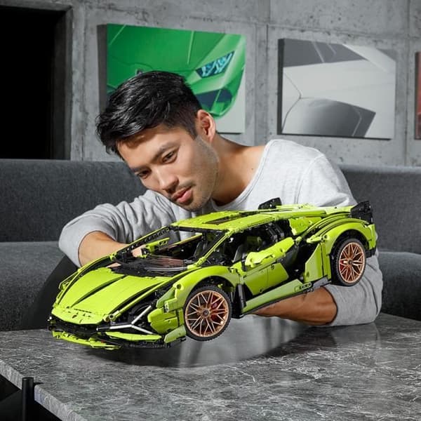 LEGO® Technic 42115 Lamborghini Sián FKP 37, Modellbil, 1:8, Att bygga, Samling, Byggbil, För vuxna