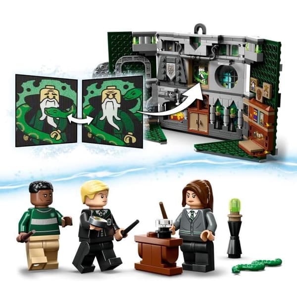 LEGO® Harry Potter 76410 Slytherin House Crest Leksaksslott med Draco Malfoy minifigur