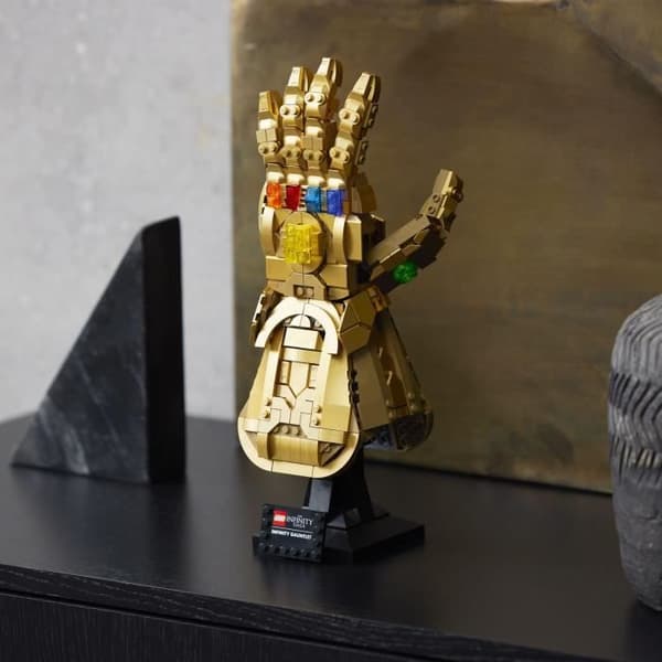 LEGO® 76191 Marvel The Infinity Gauntlet – byggbar Thanos för vuxna, present, dekoration