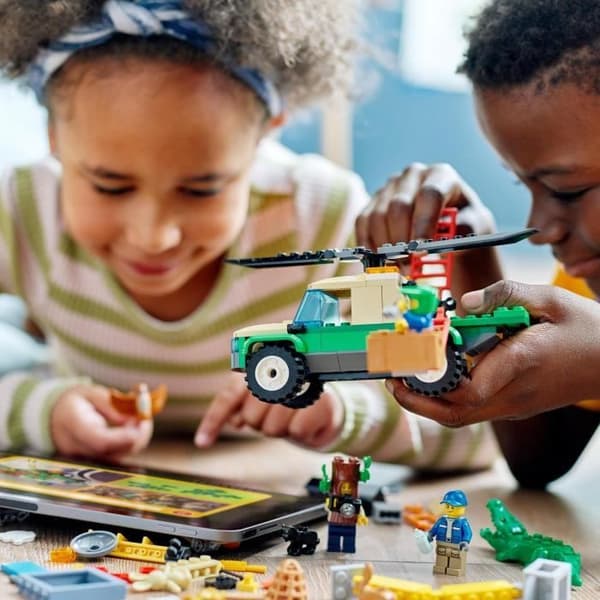 LEGO® City 60353 Räddningsuppdrag för vilda djur, interaktiv byggleksak