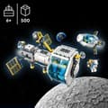 Miniatyrbild 2 av 6: LEGO® 60349 City The Lunar Space Station, NASA-inspirerat rymdleksaksset, med astronauter, barn 6 år gamla