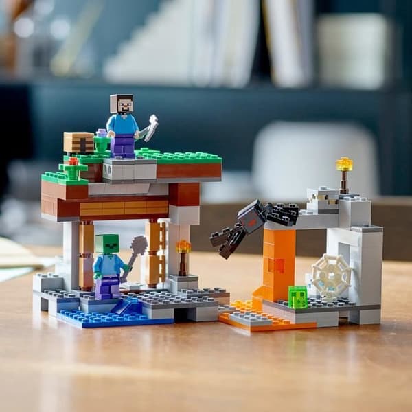 LEGO Minecraft Den ”övergivna” gruvan