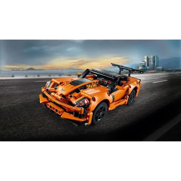 LEGO® Technic 42093 Chevrolet Corvette ZR1