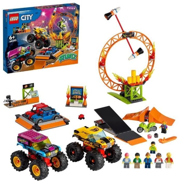 LEGO® 60295 City Stuntz Stunt Show Arena, 2 monstertruckar och leksaksbilar, Pull-Down Motorcykel, Circle