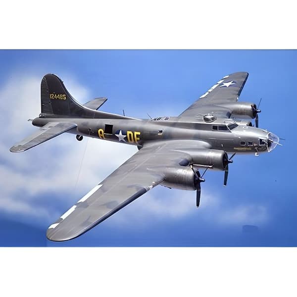 Modell - REVELL - B-17F Memphis Belle - Bredd 65,60 cm - Längd 49,40 cm - Antal delar 107