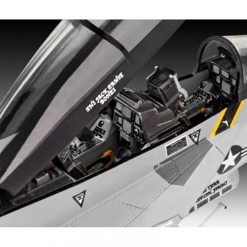 F/A-18F Super Hornet flygplansmodellsats - 1/72 - Revell 63834 - Tvåsitsiga cockpit - 97 delar