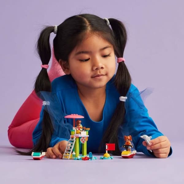 LEGO® Friends 42623 Beach Jet Ski - Inkluderar livräddare - Pedagogisk leksak för barn