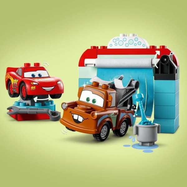 LEGO DUPLO Disney och Pixar 10996 biltvätt med Lightning McQueen och Martin, leksak