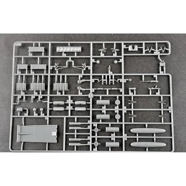 Ch-34 Us Army Rescue Helicopter Model - TRUMPETER - Plast - Vit - 15 år gammal - Barn - Blandat