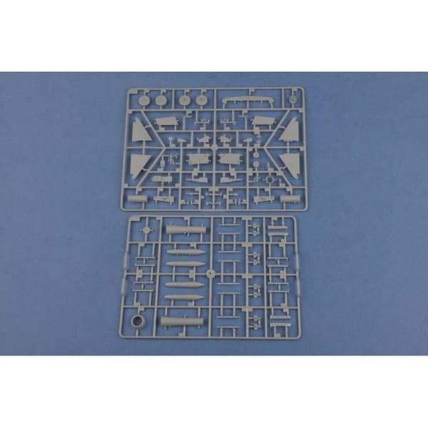 HOBBY BOSS - Modellflyg J-29b Tunnan Hobby Boss 81746 1/48 Maquette Tank Kampanj - Ref: 7813
