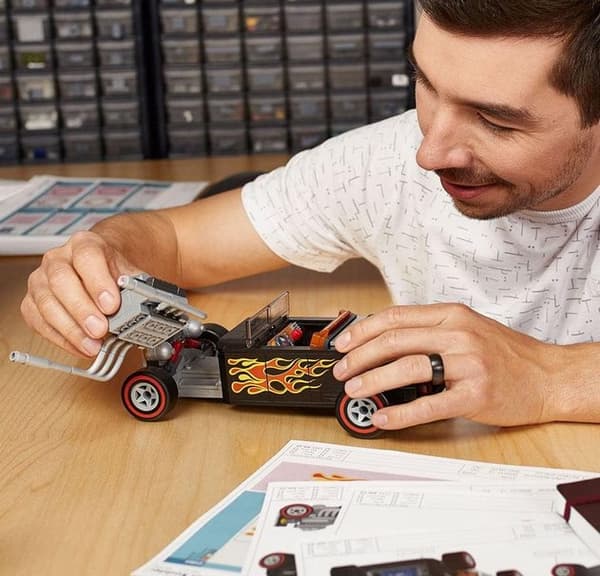Mega Construx Hot Wheels Street Rodder Construction Set