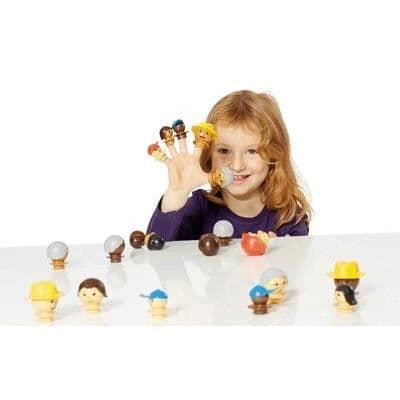"MOBILO"-huvuden. Världens familjer - 18-pack