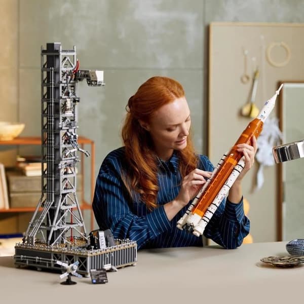 Maquette - LEGO - 10341 - NASA Artemis - 3601 bitar - Dekoration för vuxna