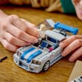 Pikkukuva 7 / 11: LEGO Speed Nissan Skyline Car Fast Furious 76917 -auto